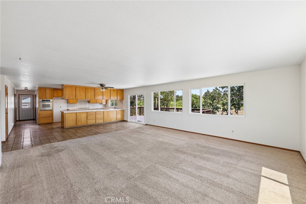 335 Phillips Templeton, CA 93465 - Photo 9 of 35