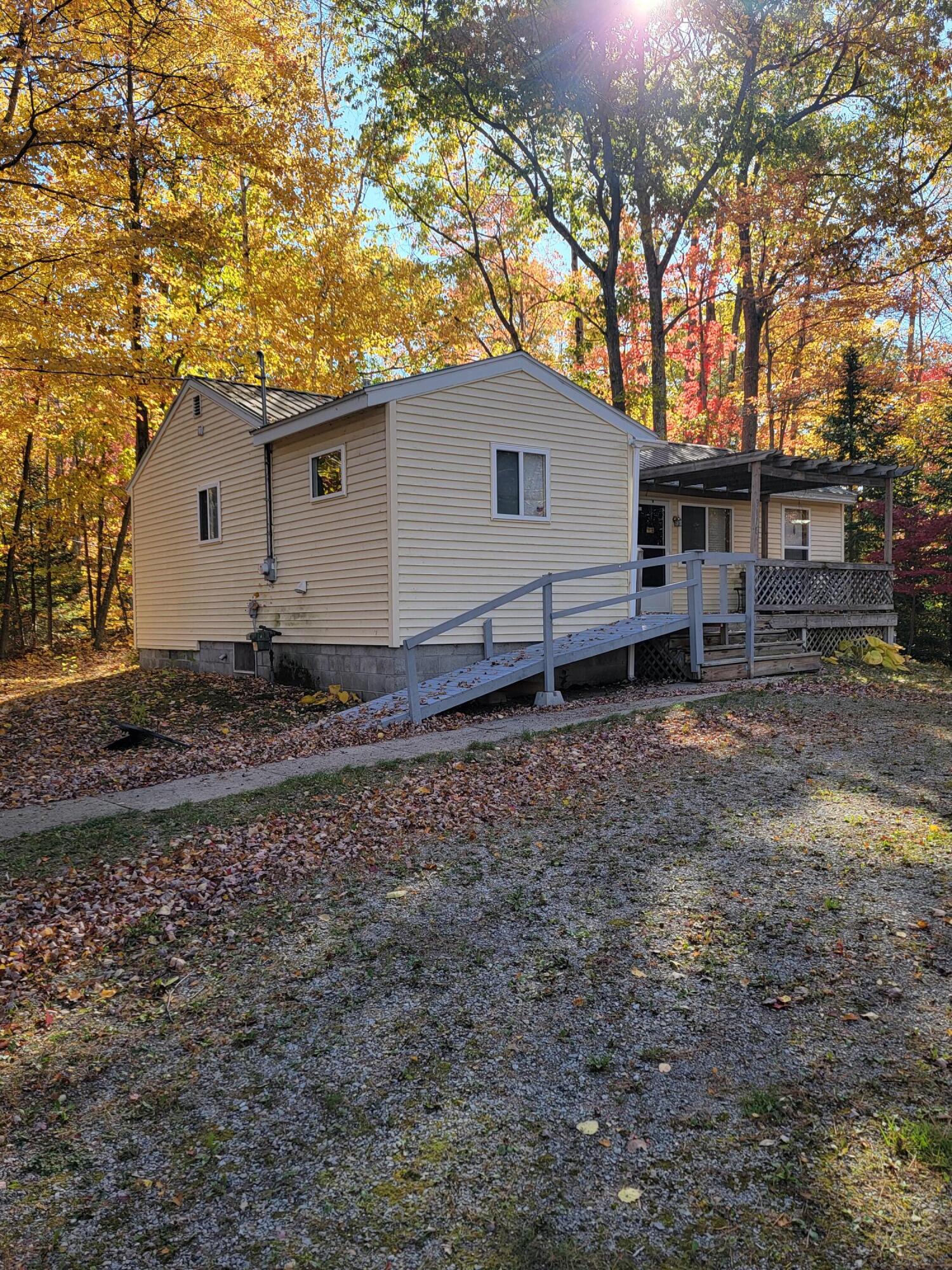 9114 Bells Road Cheboygan, MI 49721 - Photo 3 of 24 Gallery Image 3