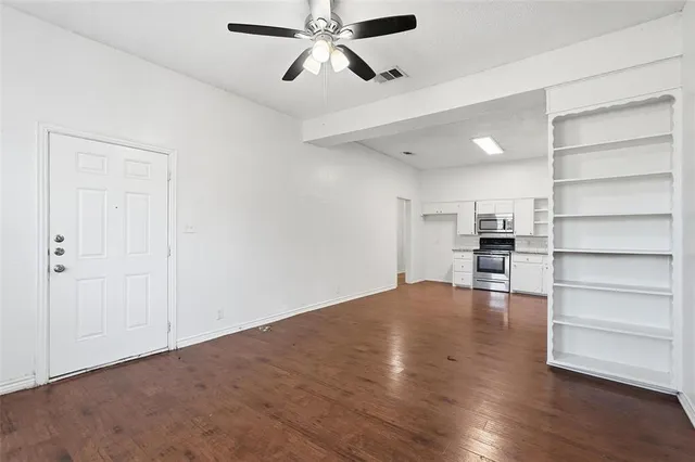 $1,050 | 900 West Morgan Street, Denison, TX 75020