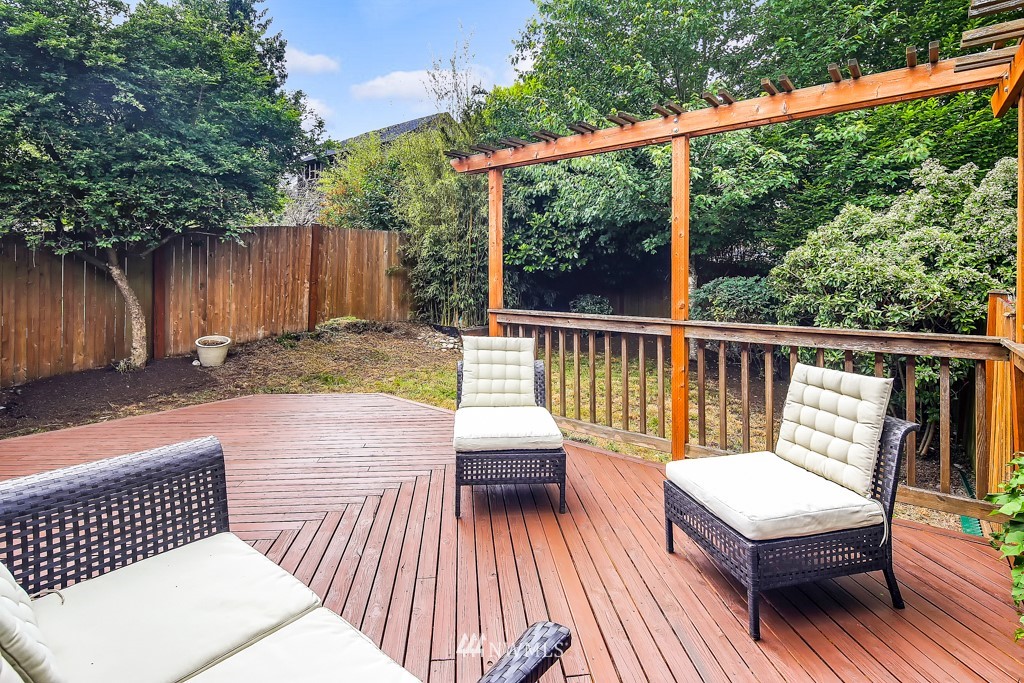 930 North 84th Street Seattle, WA 98103 - Photo 19 of 20 Gallery Image 19