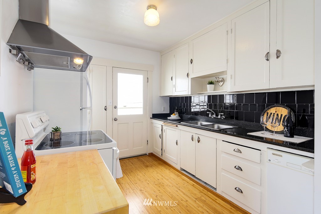 930 North 84th Street Seattle, WA 98103 - Photo 7 of 20 Gallery Image 7