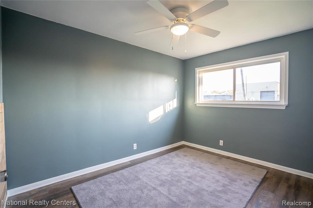 6749 Rivard Avenue Warren, MI 48091 - Photo 10 of 14