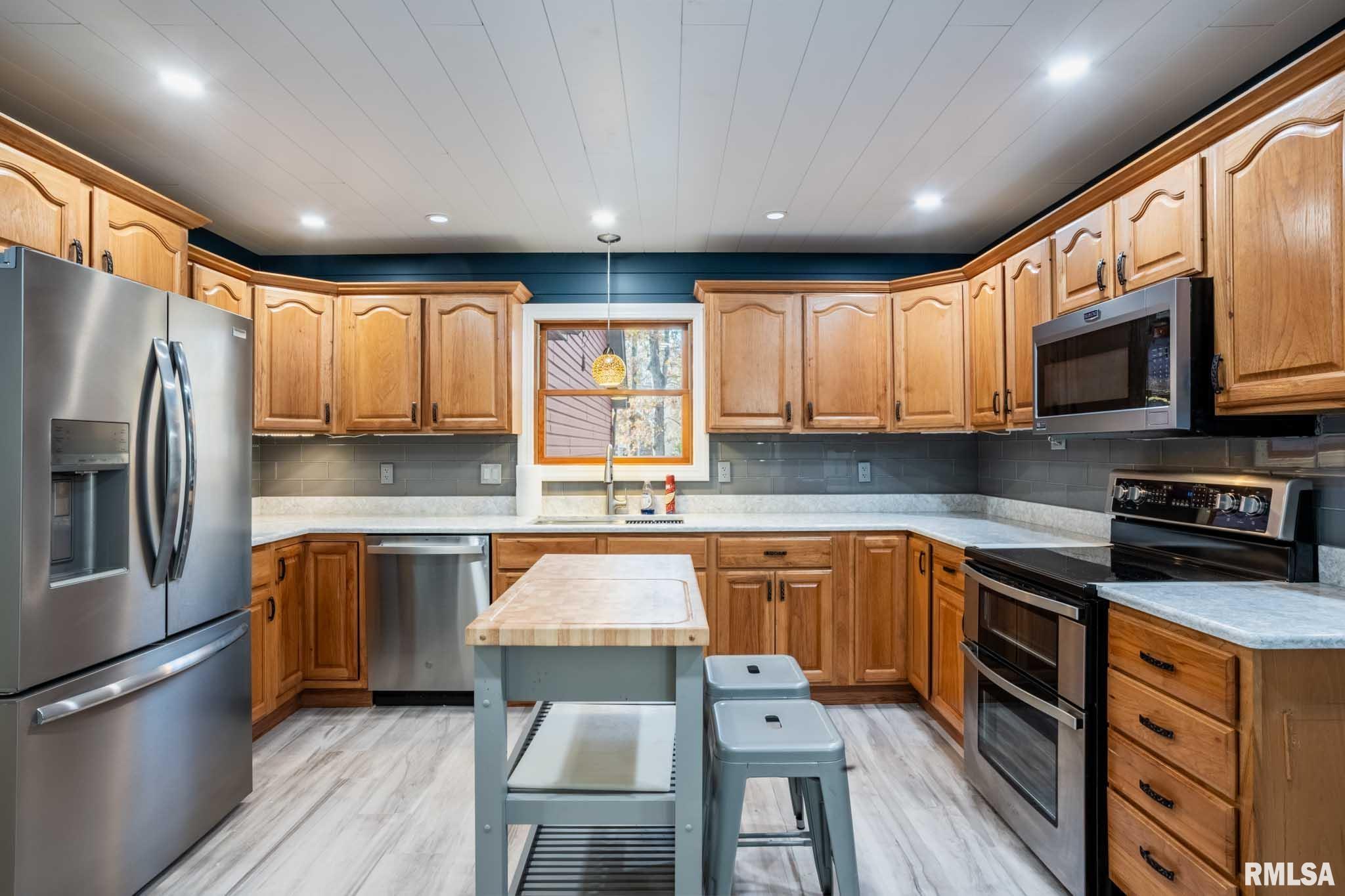 1901 Spring Garden Road Marion, IL 62959 - Photo 14 of 63