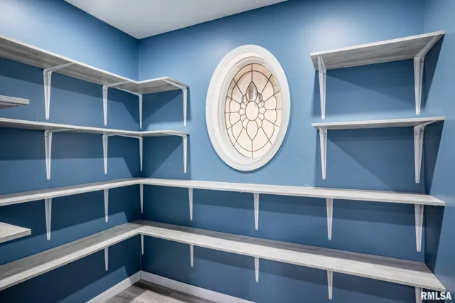 $489,900 | 1901 Spring Garden Road, Marion, IL 62959