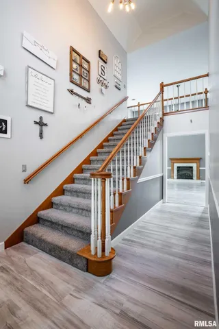 $489,900 | 1901 Spring Garden Road, Marion, IL 62959