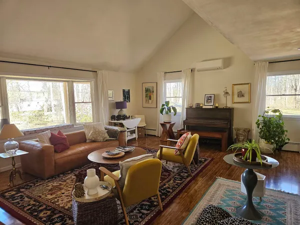 $4,500 | 13 Mitchell Road, Lee, NH 03861