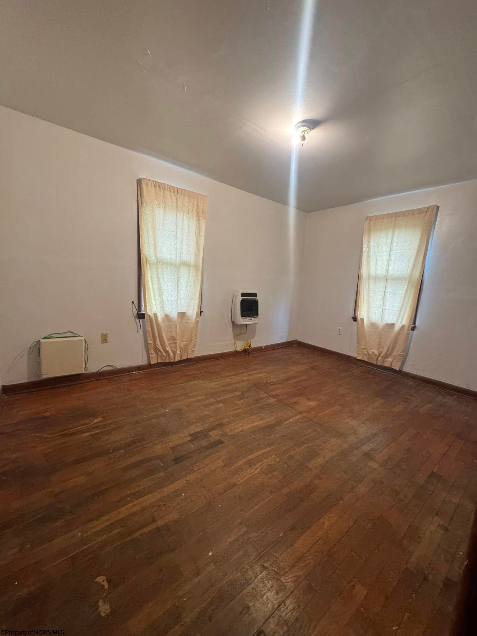 245 Riverside Drive Weston, WV 26452 - Photo 2 of 24 Gallery Image 2