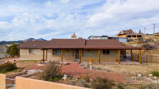 $279,900 | 18467 Niblick Way, Peeples Valley, AZ 86332