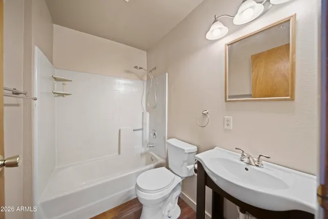 $279,900 | 18467 Niblick Way, Peeples Valley, AZ 86332