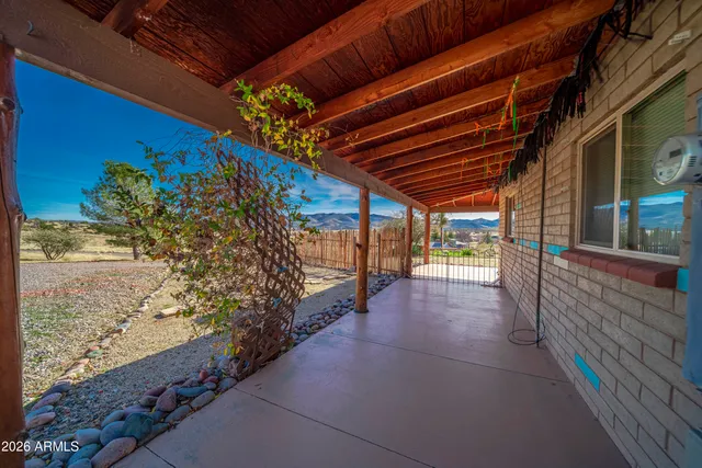 $279,900 | 18467 Niblick Way, Peeples Valley, AZ 86332