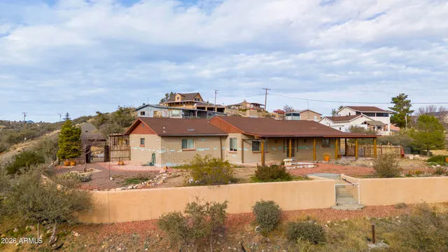 $279,900 | 18467 Niblick Way, Peeples Valley, AZ 86332