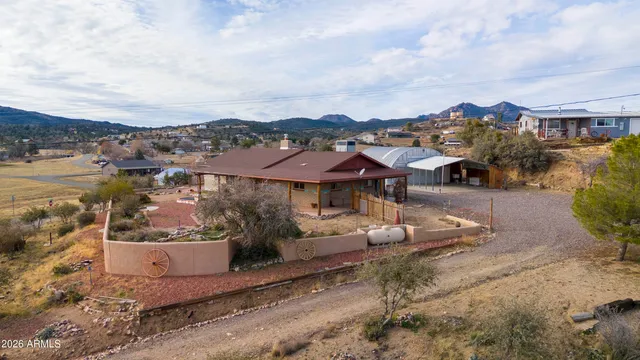 $279,900 | 18467 Niblick Way, Peeples Valley, AZ 86332