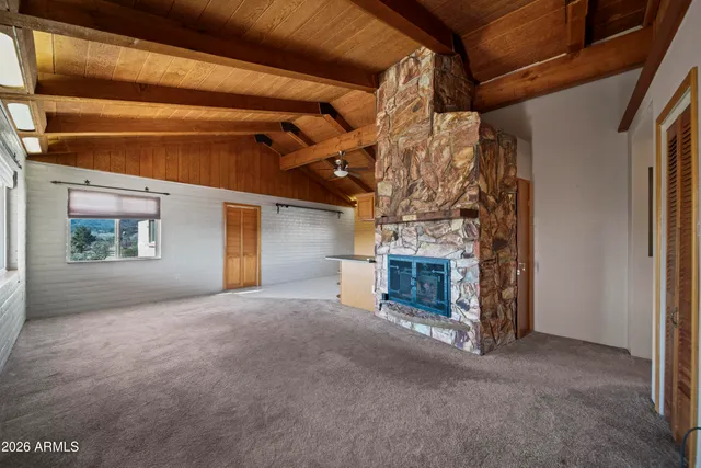 $279,900 | 18467 Niblick Way, Peeples Valley, AZ 86332