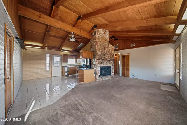 $279,900 | 18467 Niblick Way, Peeples Valley, AZ 86332