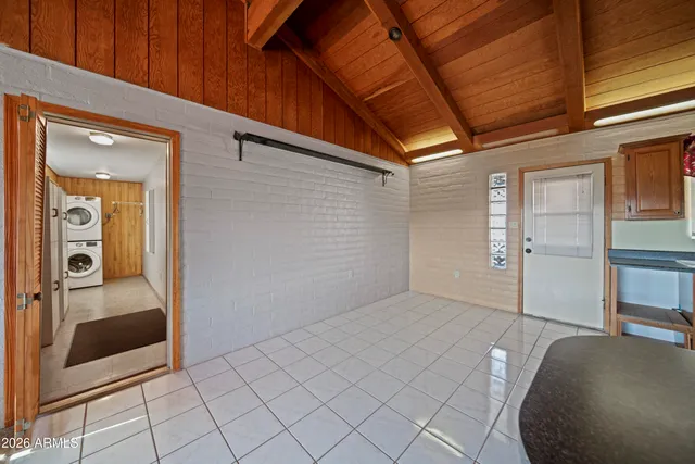 $279,900 | 18467 Niblick Way, Peeples Valley, AZ 86332