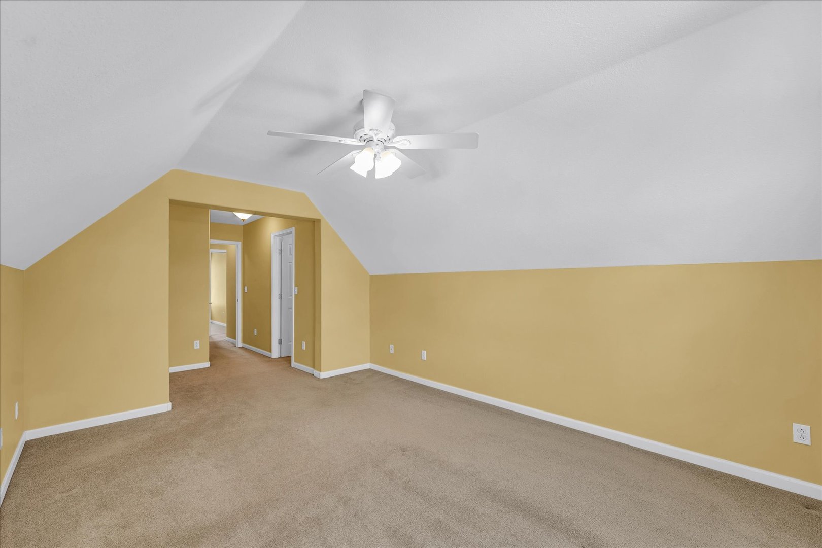1208 Waters Edge Road Champaign, IL 61822 - Photo 36 of 53 Gallery Image 36