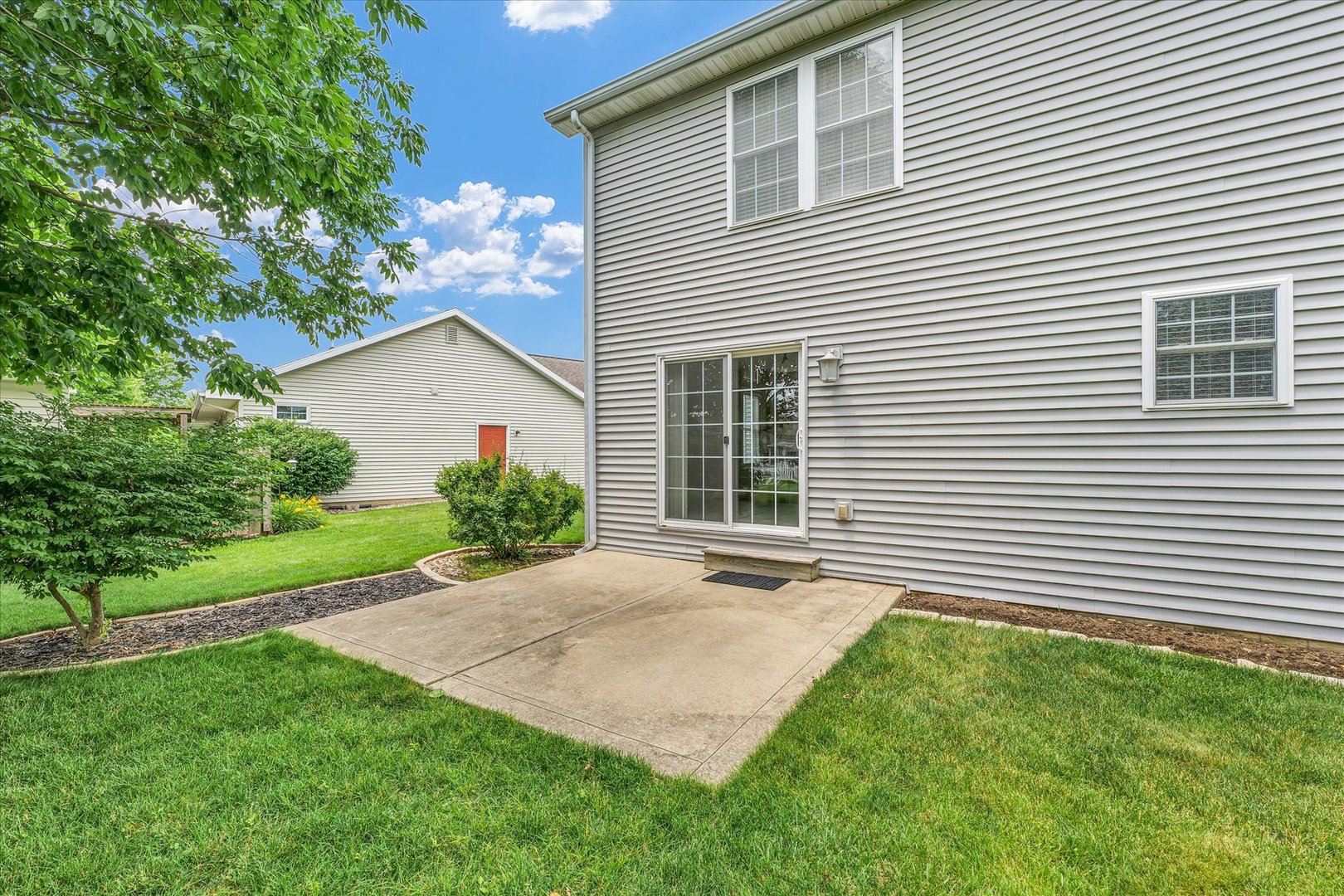1208 Waters Edge Road Champaign, IL 61822 - Photo 51 of 53 Gallery Image 51