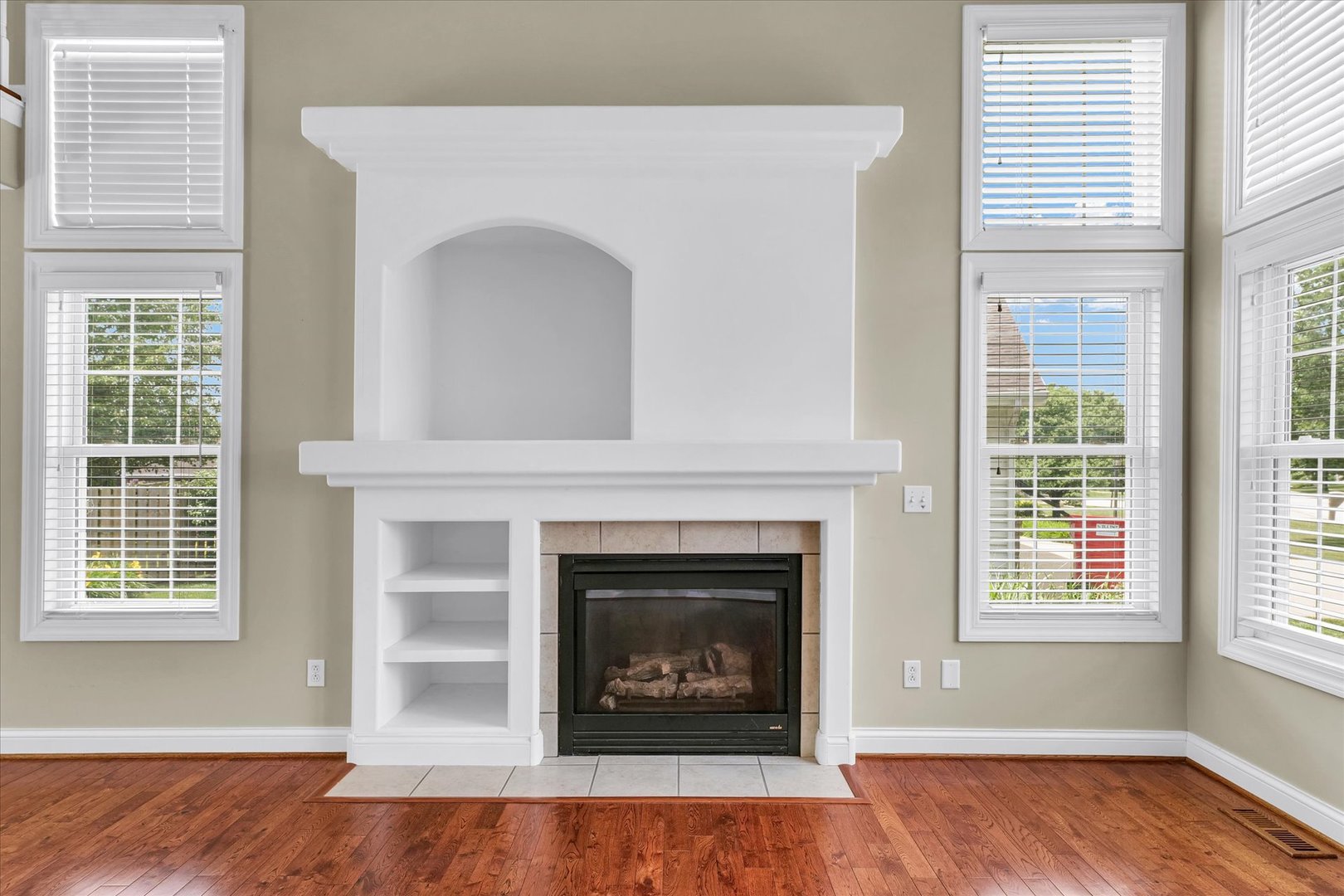 1208 Waters Edge Road Champaign, IL 61822 - Photo 10 of 53 Gallery Image 10