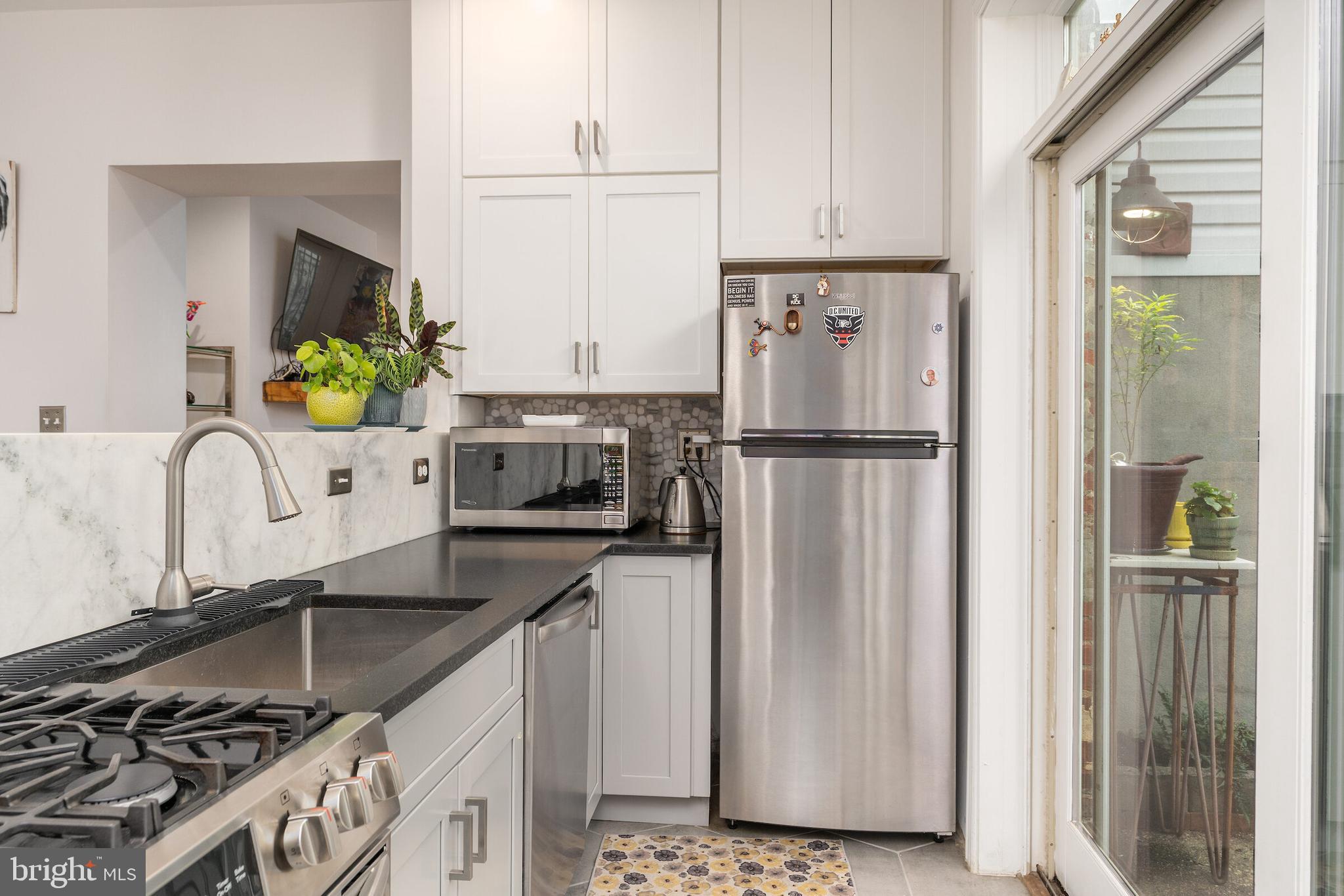 1307 6th Street Northwest Washington, DC 20001 - Photo 13 of 31