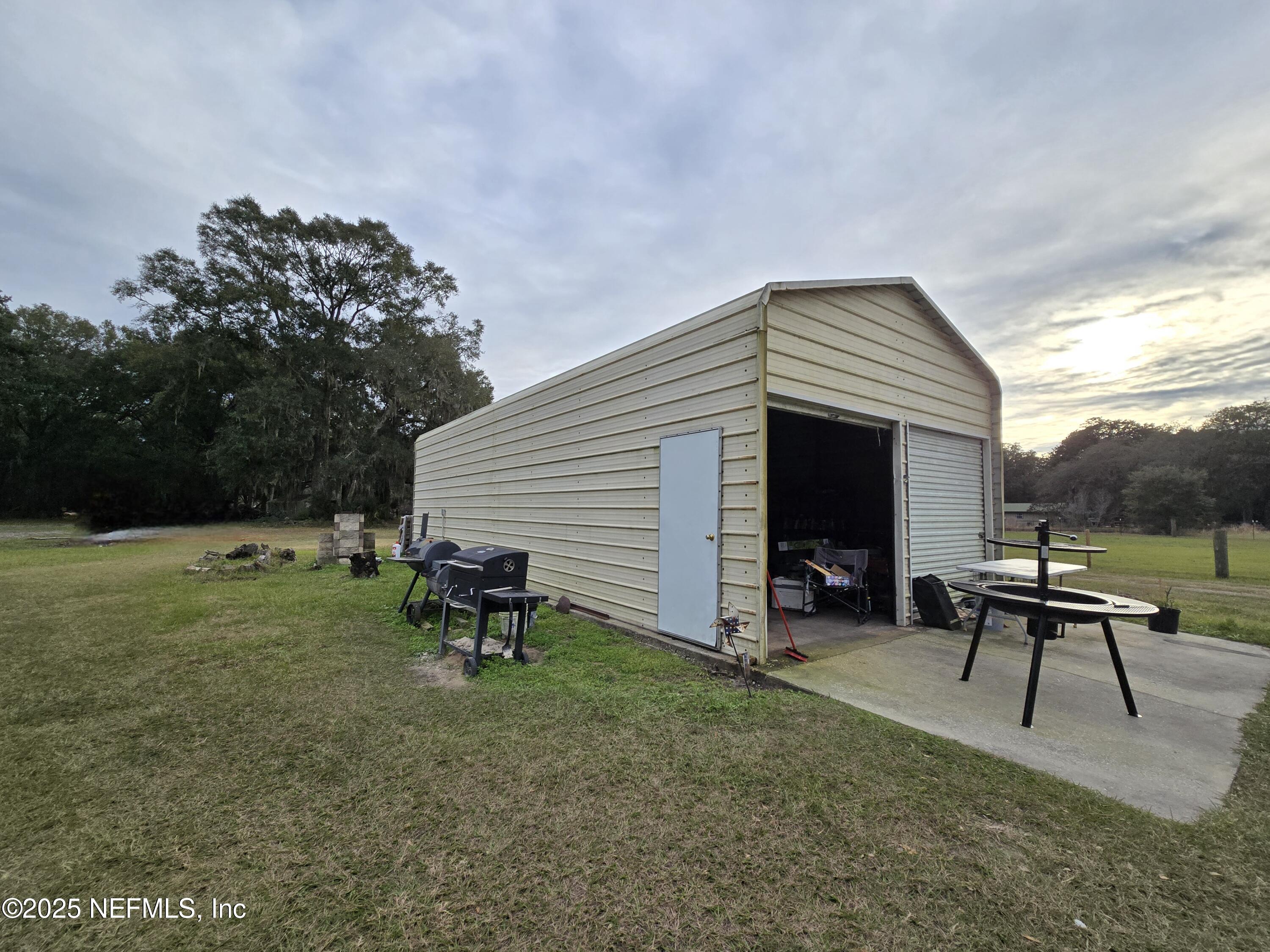 85050 Myrtice Road Yulee, FL 32097 - Photo 3 of 87 20250105_161825