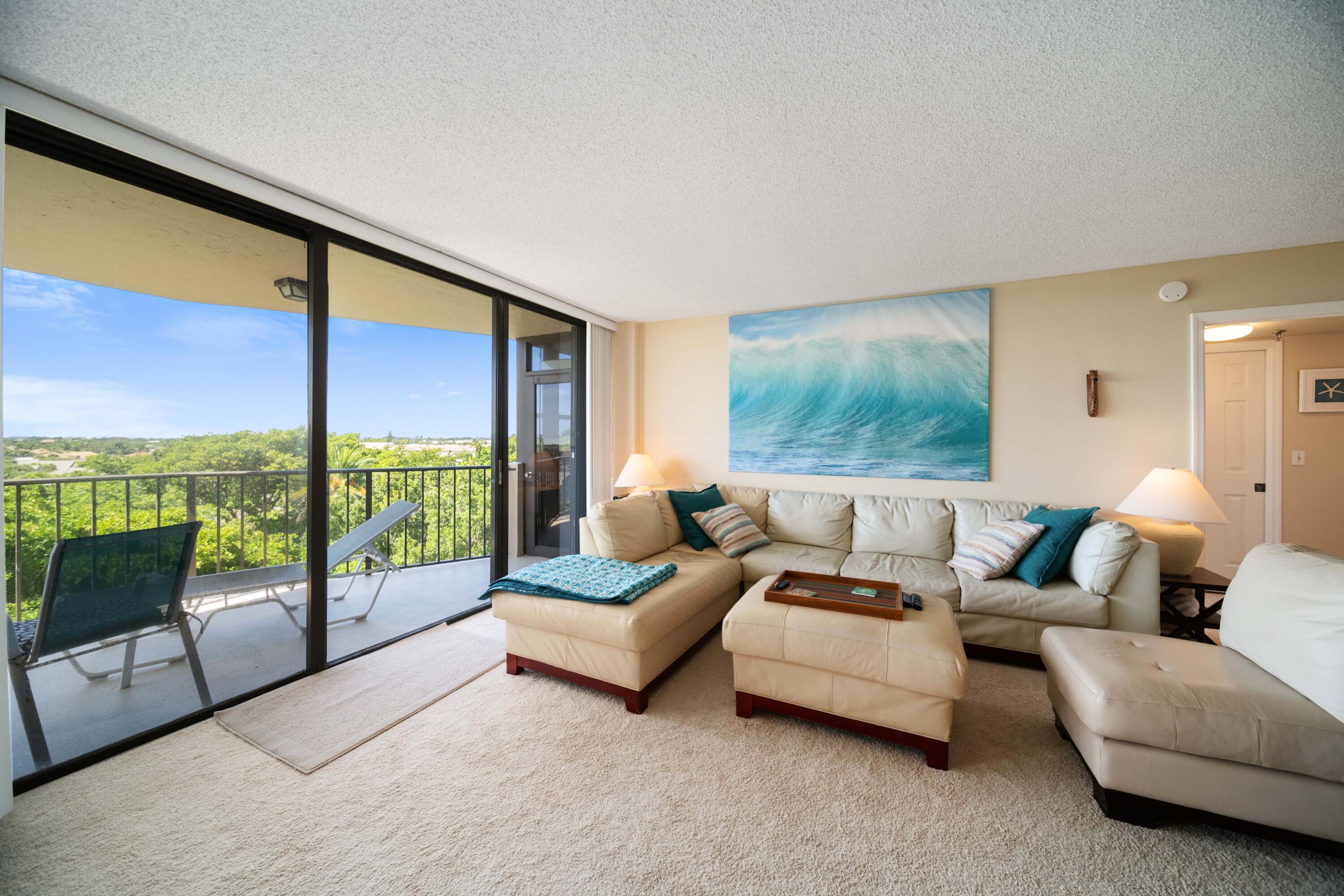 859 Jeffery Street, Unit 611 Boca Raton, FL 33487 - Photo 7 of 37 FXX_2262