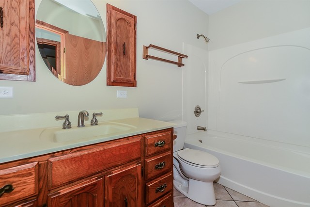 1011 East Irving Park Road Itasca, IL 60143 - Photo 13 of 18