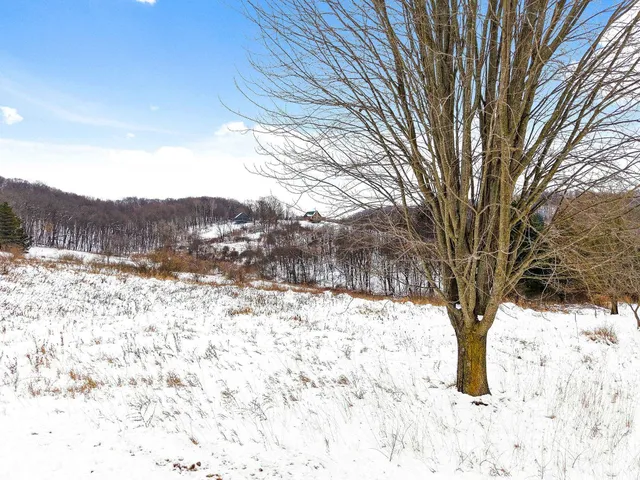 $20,000 | 2928-2929 Gatling Drive, La Valle, WI 53941