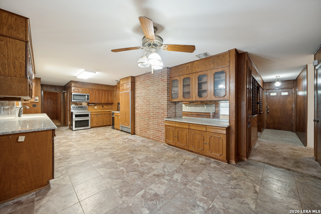 4875 Mt Olive Road Adkins, TX 78101 - Photo 6 of 31