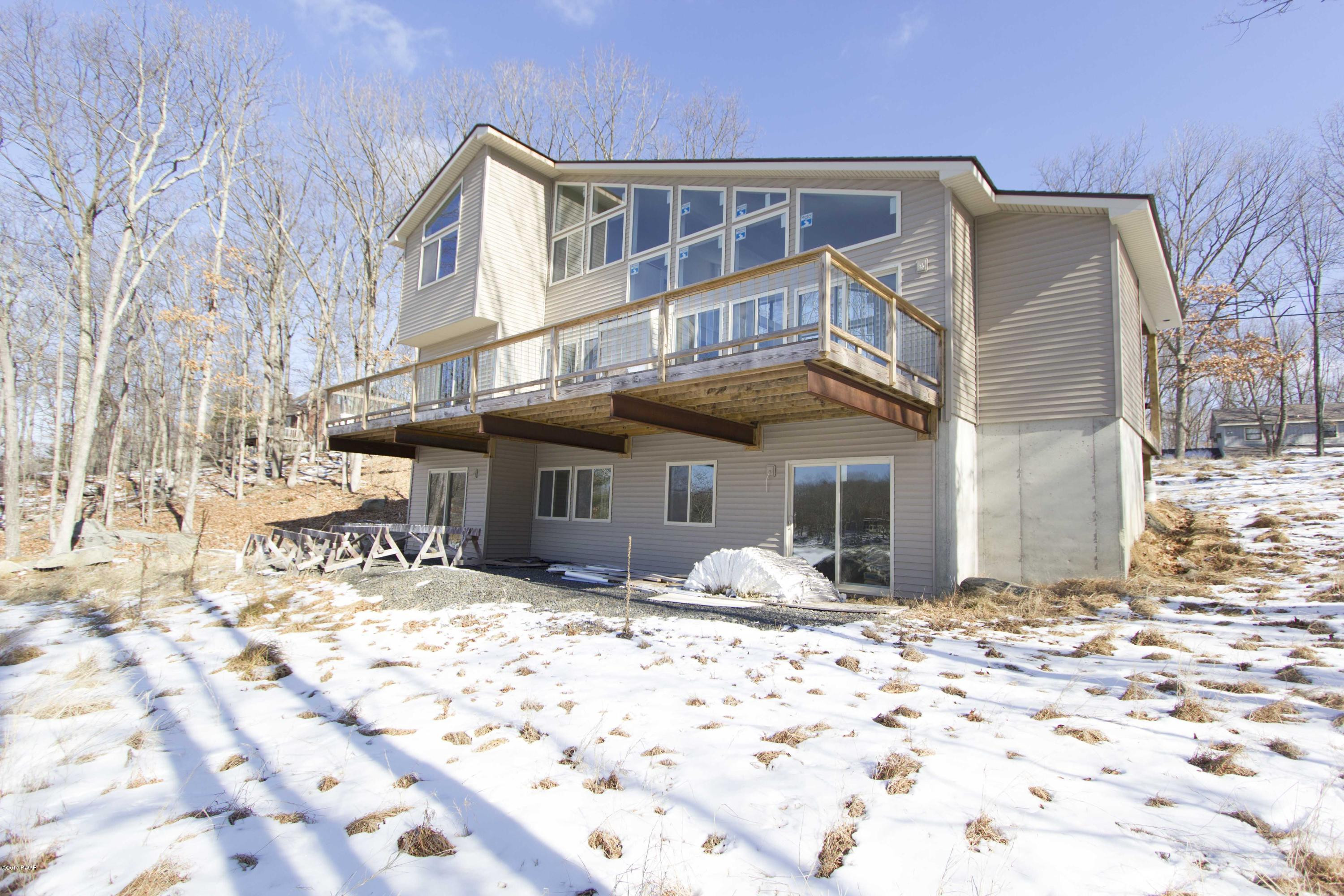 7 Rabbit Run Milford, PA 18337 - Photo 1 of 19
