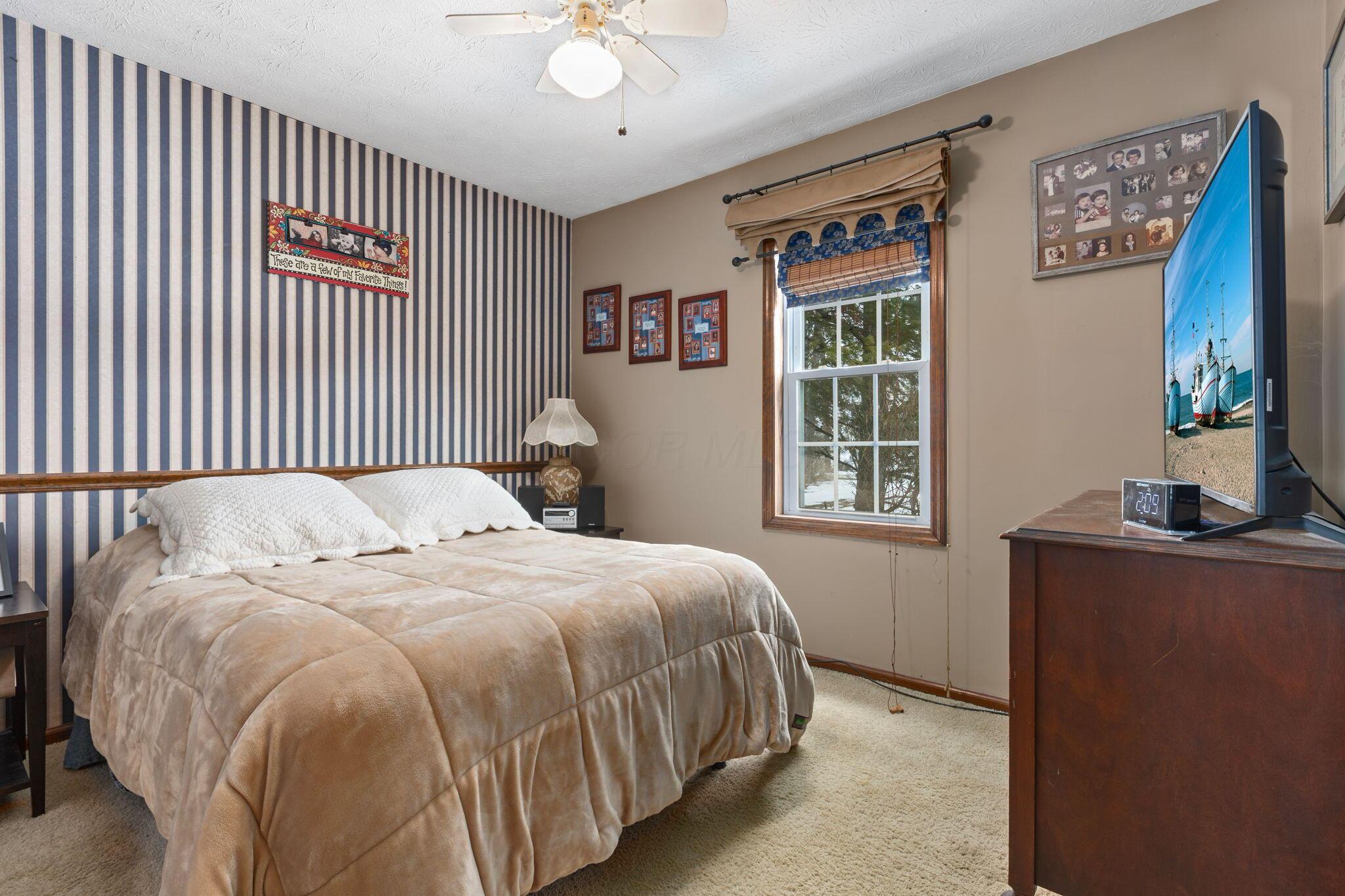 11751 Palmer Road Southwest Etna, OH 43068 - Photo 21 of 65 2nd bedroom