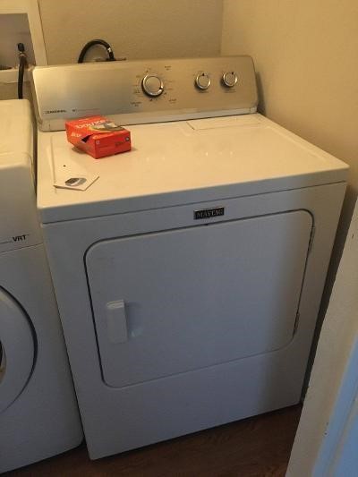 5221 Darling Street Houston, TX 77007 - Photo 22 of 22 a utility room with dryer and washer