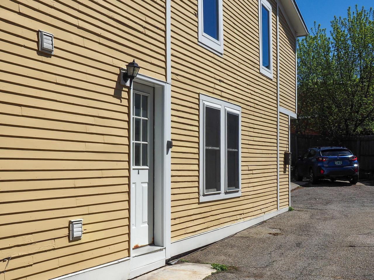 26 Bright Street, Unit A Burlington, VT 05401 - Photo 9 of 17