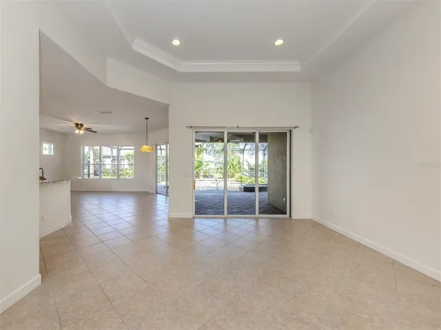 $699,900 | 141 Medici Terrace, North Venice, FL 34275