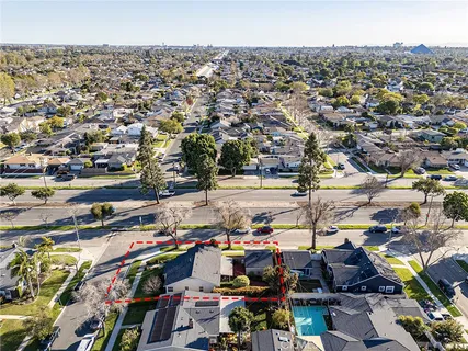 $999,000 | 2603 Ladoga Avenue, Long Beach, CA 90815