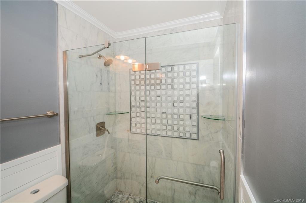 19819 Henderson Road, Unit M Cornelius, NC 28031 - Photo 10 of 17 Gallery Image 10