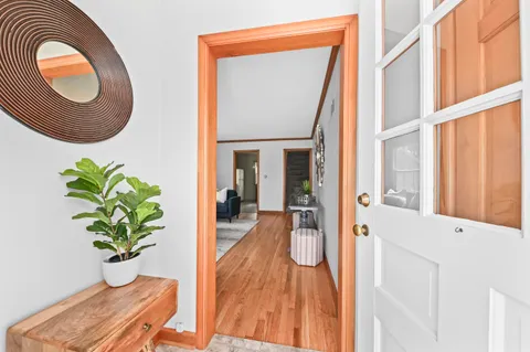 $385,000 | W63N391 Hillcrest Avenue, Cedarburg, WI 53012
