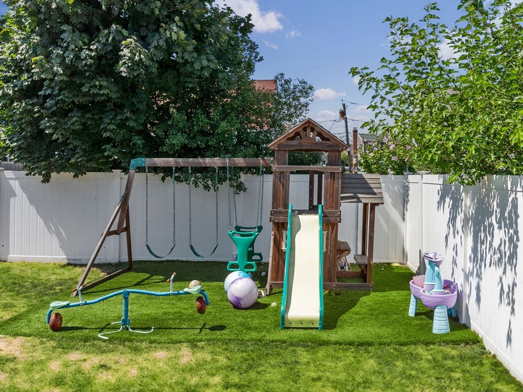 176 Gore Road Revere, MA 02151 - Photo 9 of 39 Gallery Image 9