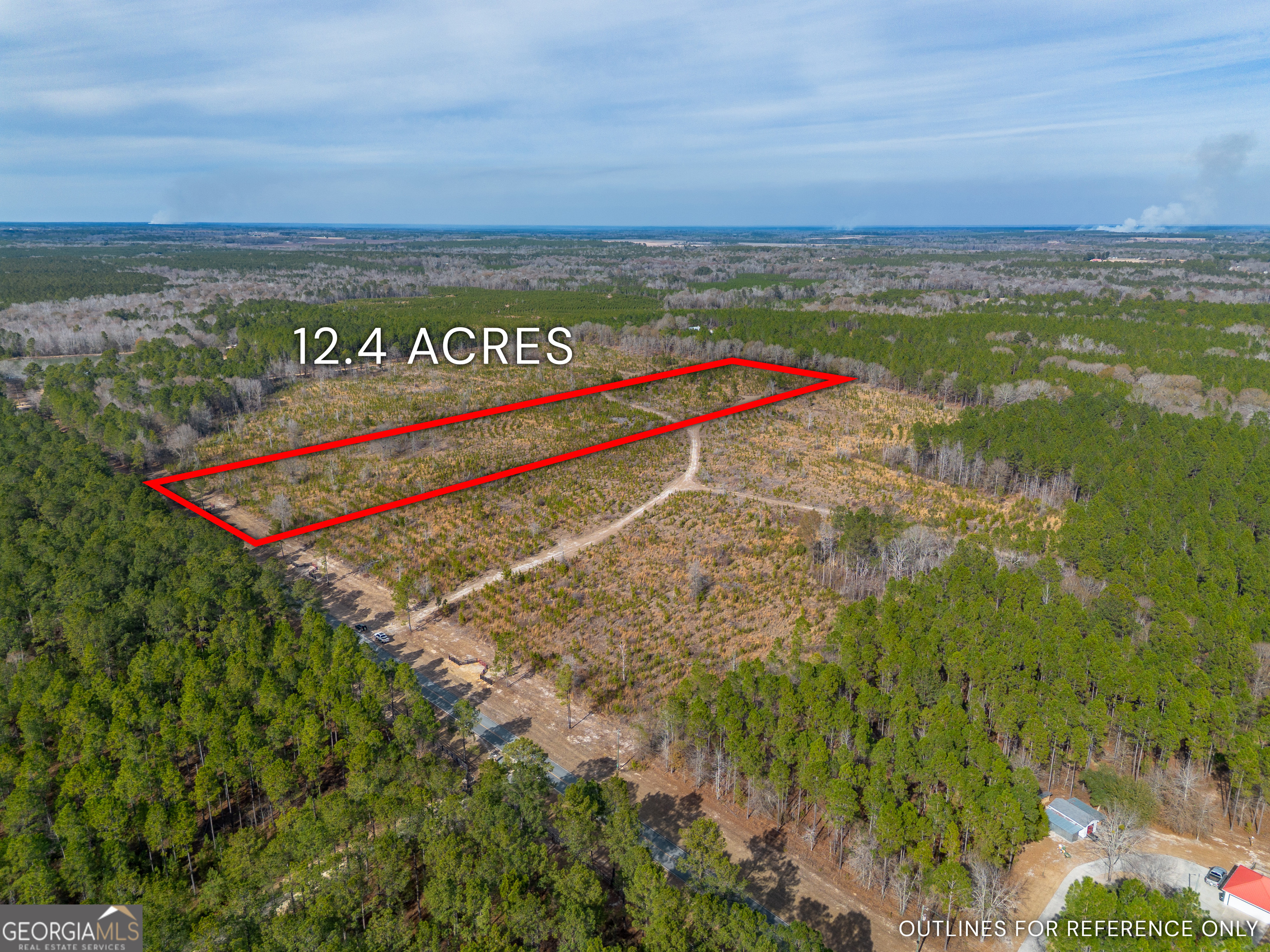 3 Bell Line Road Eastman, GA 31023 - Photo 7 of 8 a view of a field with an ocean view