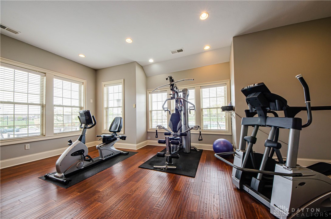 1258 Normandy Rue Dayton, OH 45458 - Photo 4 of 13 Gallery Image 4