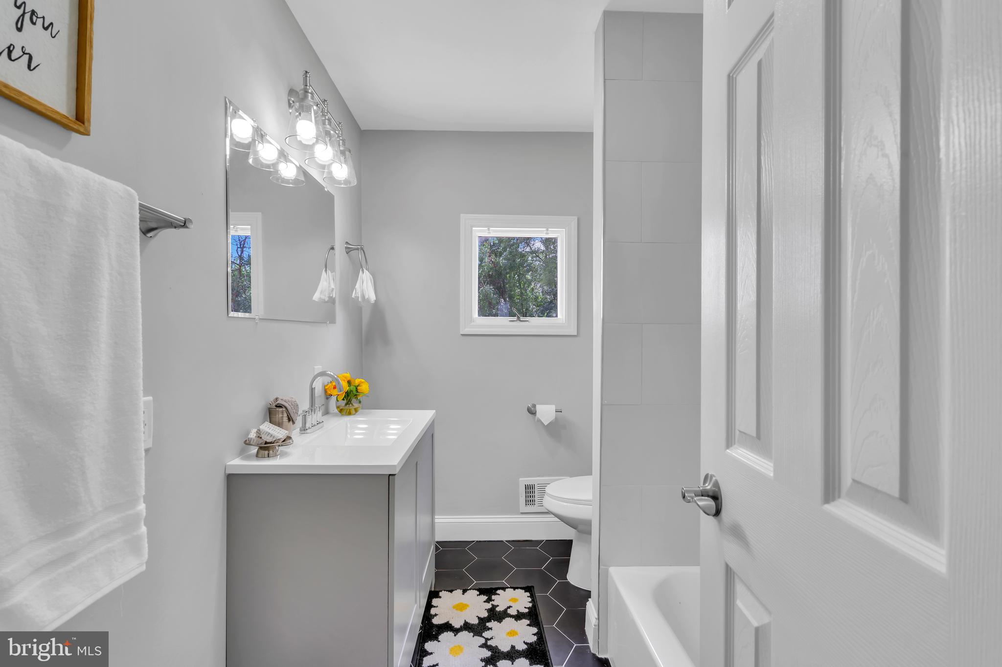 23 Downing Road Hamilton, NJ 08690 - Photo 29 of 50