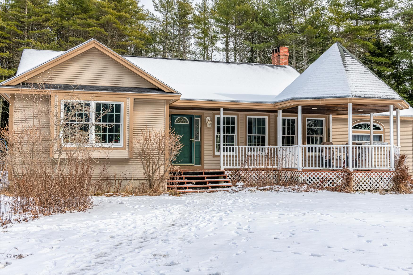 132 Hillside Road Brunswick, ME 04011 - Photo 2 of 26 DSC_5647-Edit
