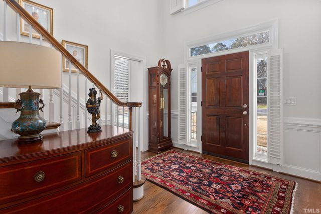 a view of entryway with wooden floor