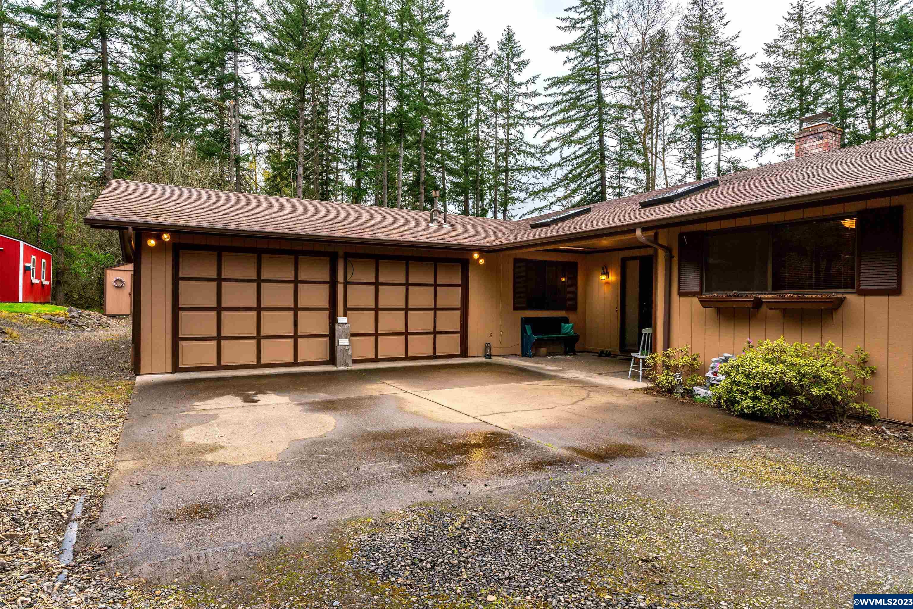 3185 Northwest Countryman Circle Albany, OR 97321 - Photo 2 of 42