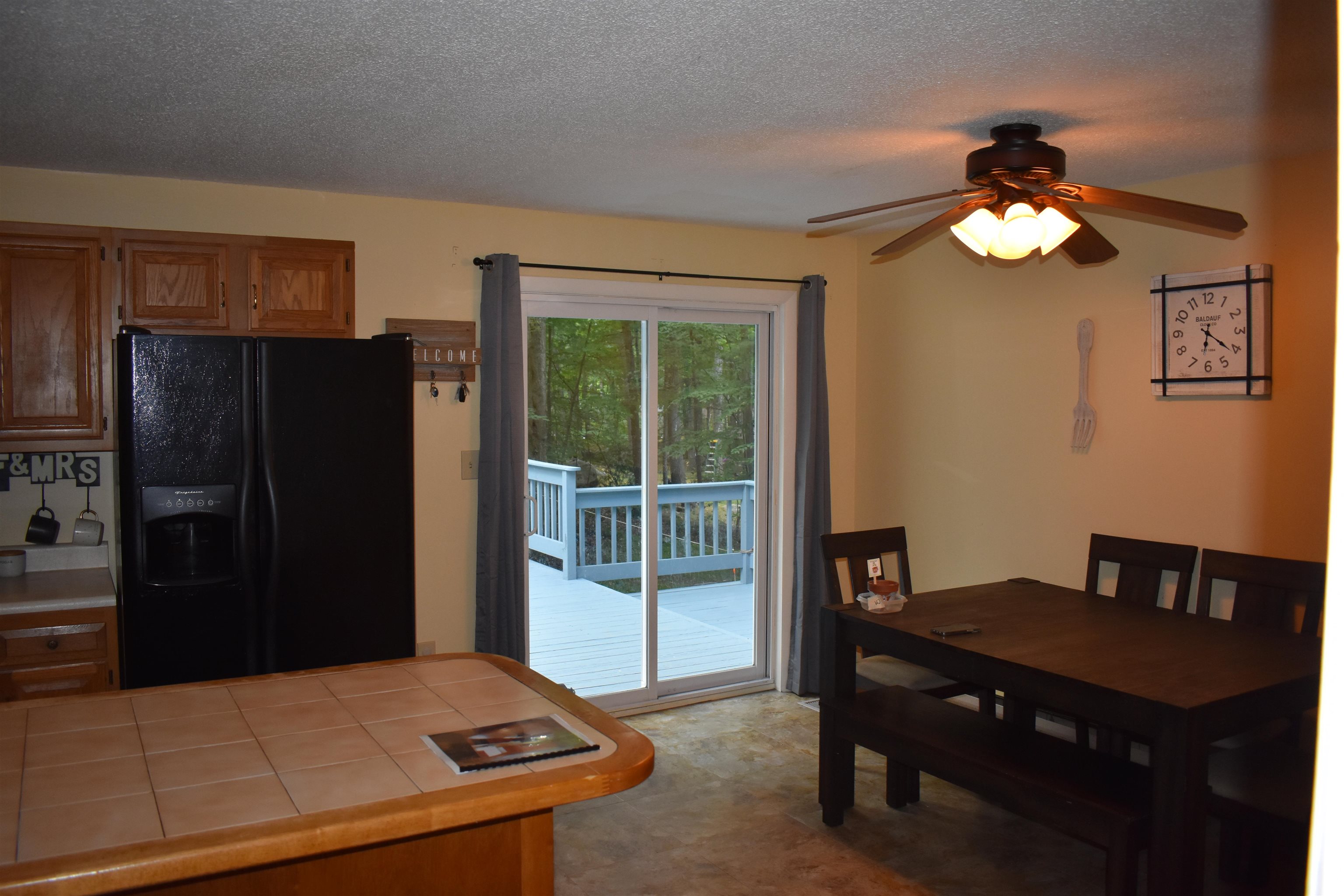 38 R Scenic Drive Derry, NH 03038 - Photo 12 of 33