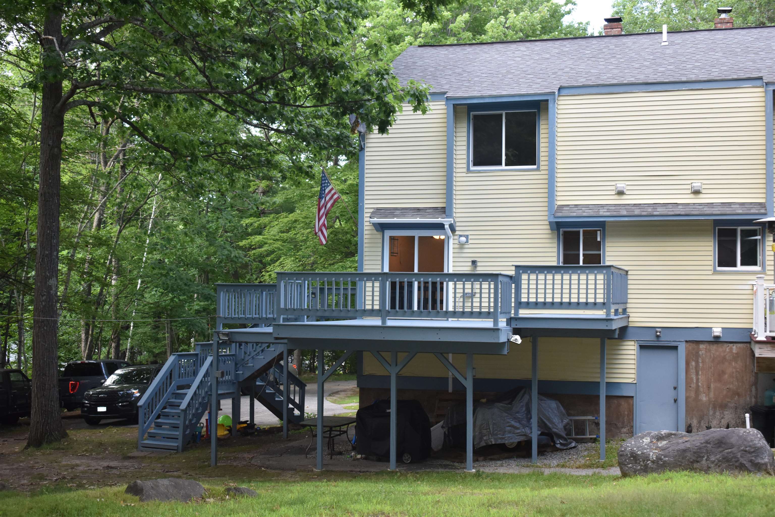 38 R Scenic Drive Derry, NH 03038 - Photo 4 of 33