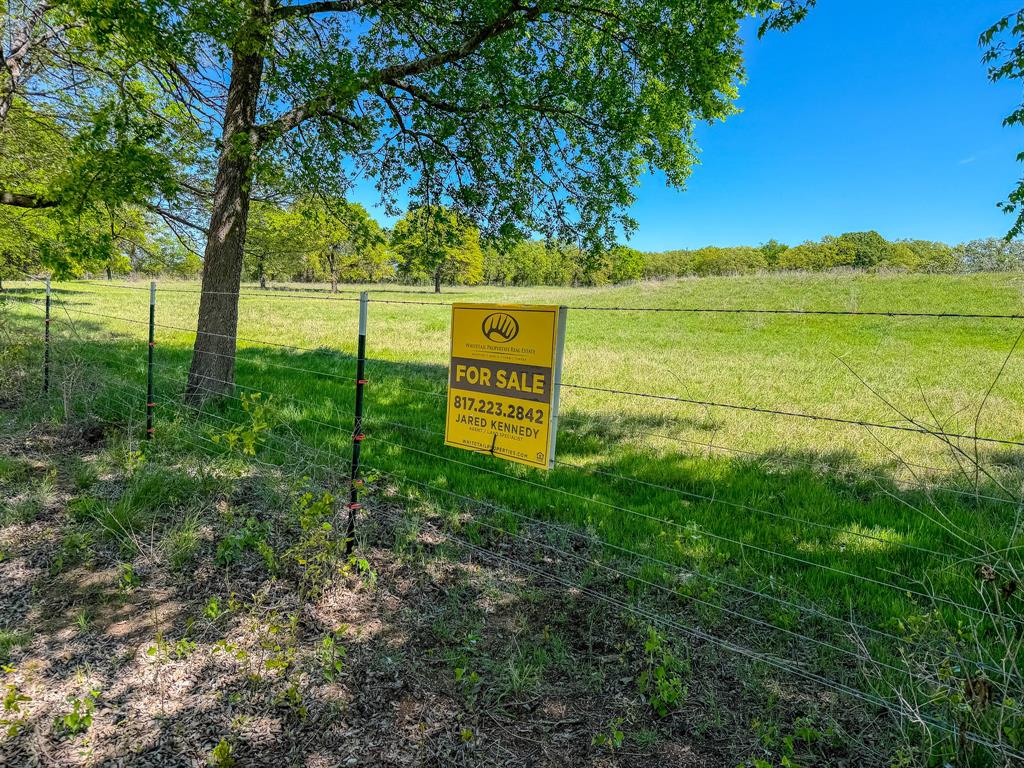 1300 Rodgers Road Sunset, TX 76270 - Photo 6 of 21