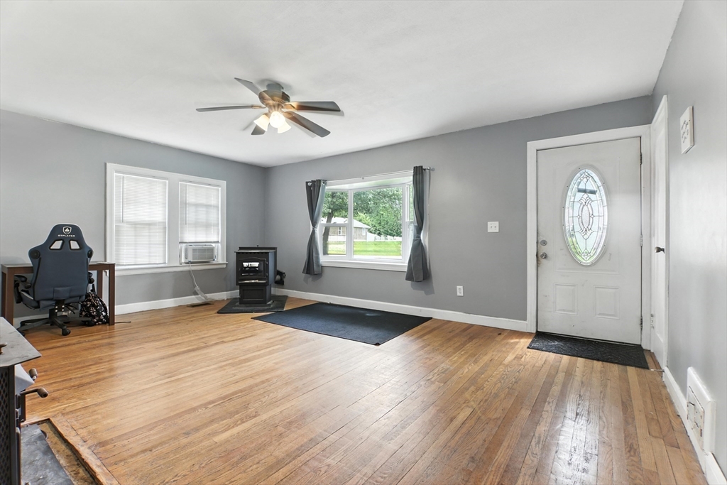 61 Manchonis Road Wilbraham, MA 01095 - Photo 7 of 28 Gallery Image 7