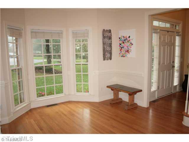 1583 Deer Run Court Oak Ridge, NC 27310 - Photo 5 of 16 Dining Room.