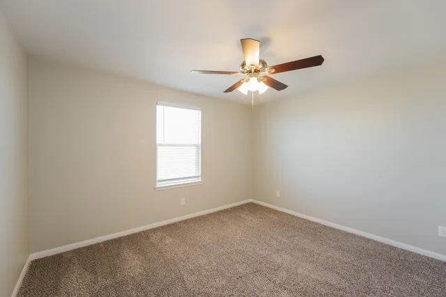 $2,045 | 1603 Yellow Stone Drive, Iowa Colony, TX 77583