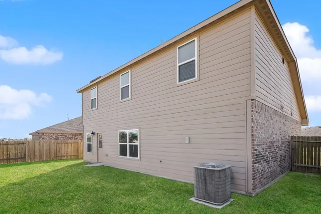 $2,045 | 1603 Yellow Stone Drive, Iowa Colony, TX 77583